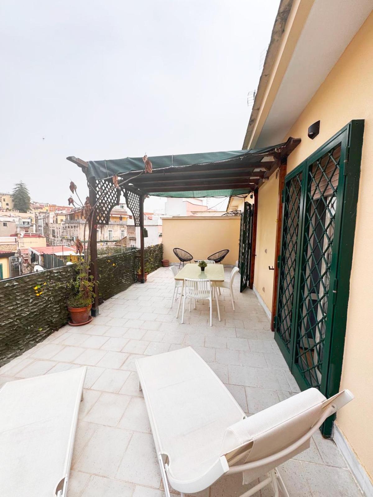 Apartment Terrazza Sant'antonio Naples